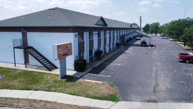 Grand Inn Fargo Zewnętrze zdjęcie